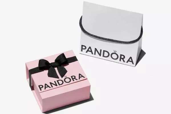 pandora gift packaging